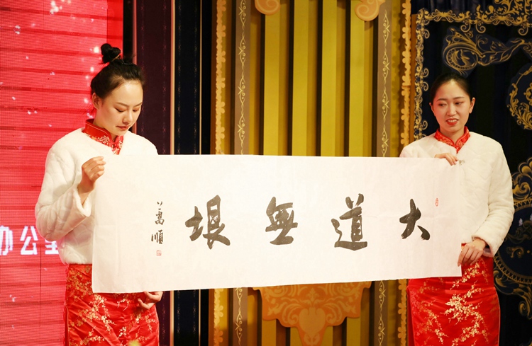http://www.ncbxdl.com/ncgw_files/ueditor/upload/image/20210108/1610097585887049140.jpg